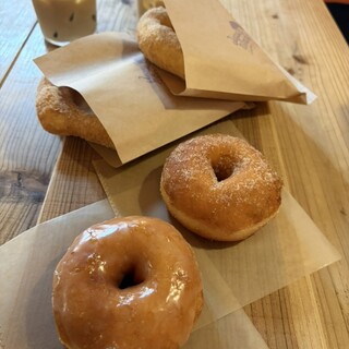 JUGAAD BROS DOUGHNUTS_1