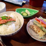 坊ノ上 なむいち - さけごはんと一口天ぷら