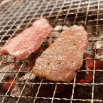 炭火焼肉 牛牛 - 