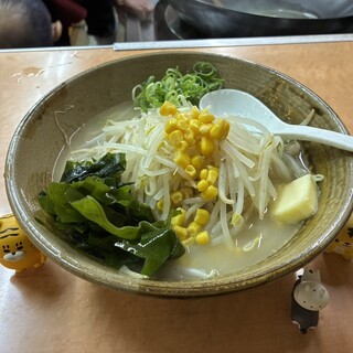 サッポロラーメン ほんば_0