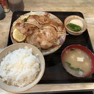 とんかつよしえ_0