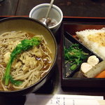中国山地蕎麦工房 ふなつ - （なんとか）弁当♪