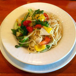 チベッタ - パスタ 野菜たっぷりの焦がしバター味