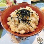 割烹 山城家 - ご飯、アサリの炊き込みとじゃこ。