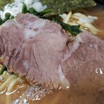 横浜家系らーめん英 - チャーシュー