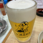 源蔵本店 - 「キリンラガービール 小ジョッキ」（550圓）。