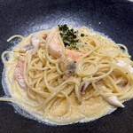 ピエトロ - 料理写真:海の幸のガーリッククリームソースアップ