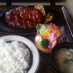 Wafuu Resutoran Chikusui - 2013/02/04 12:10訪問　ジャンボハンバーグ定食￥1,400