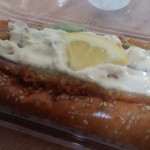 石窯パン工房 グレンツェン - 白身魚にタルタル