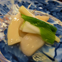 京都和久傳 - 4月先付：　筍と帆立昆布〆あしらい