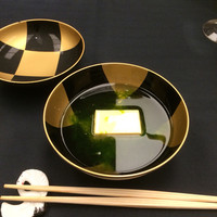 花蝶 銀座本店 - 椀物
                  玉子豆腐 生海苔のすまし椀