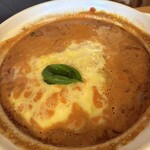 四川亭 - 料理写真:トマト担々麺（表面にチーズ）