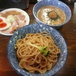紋次郎 - 特製つけ麺（1000円）