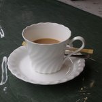 Yuu Onsen - レディースセットの｢コーヒー」(ミルクを入れてしまった後の写真です。）