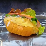 ワイズキッチン - 料理写真:ハムとたまご贅沢サンド