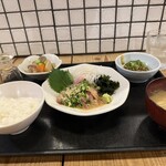 梅山鉄平食堂 - 