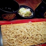 千利庵 - 二八蕎麦(二色蕎麦せいろ)