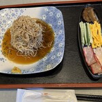 クラシック チャイナ 白龍 - 料理写真:冷やし中華、具材は別皿