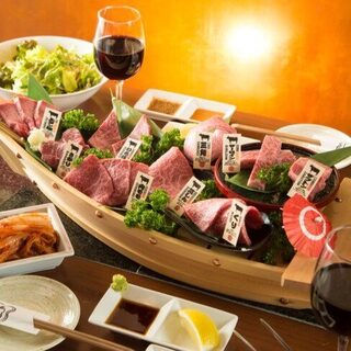 あか牛×生ハラミ焼肉 肉萬_0