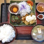 大戸屋 - 料理写真:大戸屋風チキン南蛮とひじき入り鶏つくね定食(ご飯特盛り;麦みそ冷や汁)