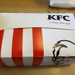 ケンタッキーフライドチキン - ドリンク写真:お願いしたのはオリジナルチキン3ピースよくばりセットです。 程なく注文したチキン3ピースのセット1330円の出来上がり。