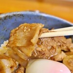 兎月亭 - 豚肉の焼肉丼セット