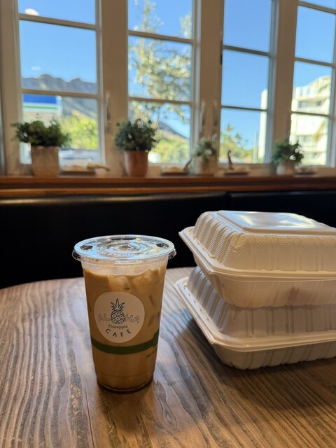 ALOHA CAFÉ Pineapple ハワイ店 - カピオラニ公園周辺/カフェ | 食べログ