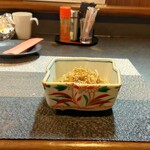 和びさ日 - 小鉢 きんぴらごぼう (税込)350円 ※正面から (2026.07.21)
