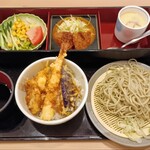 いっさく - 料理写真:ミニ天丼箱御膳 2287円