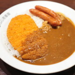 CoCo壱番屋 - 料理写真:ロースカツカレー。ソーセージ(2本)。