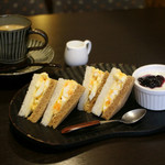 モーニングサービス　Ｂセット　３９０円