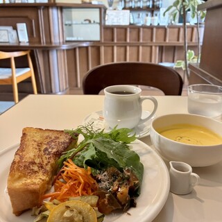 ポルタの喫茶室_0
