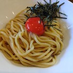 麺処 玖 - 冷やし味噌油そば 麺アップ