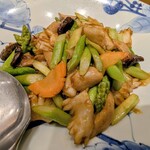 八仙閣本店レストラン 彩虹 - 