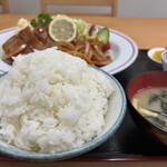 食堂大郷 - 