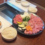 やきにく百済