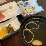 橘 - 吸い物、白和え、お新香