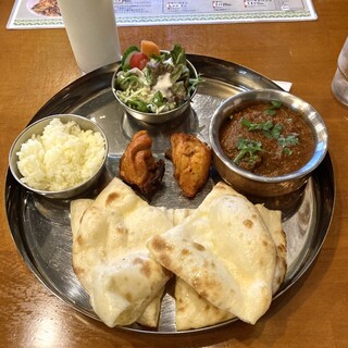 インド・ネパールレストラン アーマ_1