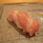 寿し処　粋 - 大間のクロマグロ（中トロ）