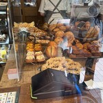 カラスパン - 料理写真: