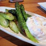 うちのおかん時々おとん - 焼きアスパラのタルタル