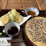 楽々亭 - 