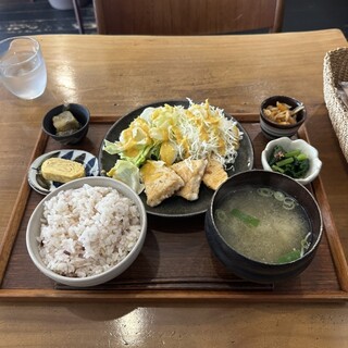 ニシクボ食堂_0