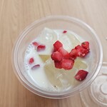 ICHIGOOJI CAFE - ゴロゴロいちごミルク 上から