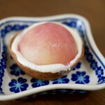 LAWSON - ごろっと1/2個分！桃のタルト