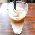 OSTERIA Pagina - <'15/04/23撮影>週替わりパスタランチ 1000円 のアイスカフェラテ