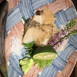 但 - 