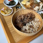 おうちごはん てんさいとう - ハーフハーフの玄米ご飯、モッチモチ屋根( ^ω^ )