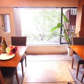 One of the best locations in Kyoto! Enjoy an elegant meal while looking out over the Kamogawa River.