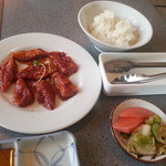 焼肉まんぷく - 